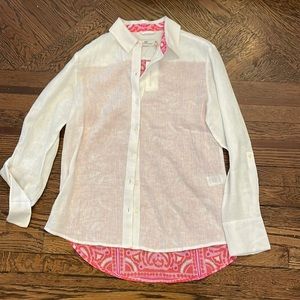 Vineyard Vines Button Down with Detail Back